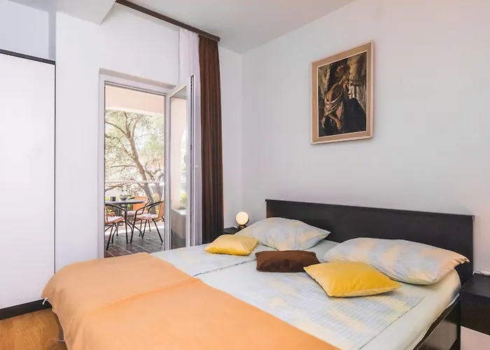 Daire Cesarek A1 By Interhome Punat