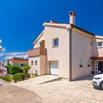 Cesarek A1 By Interhome *